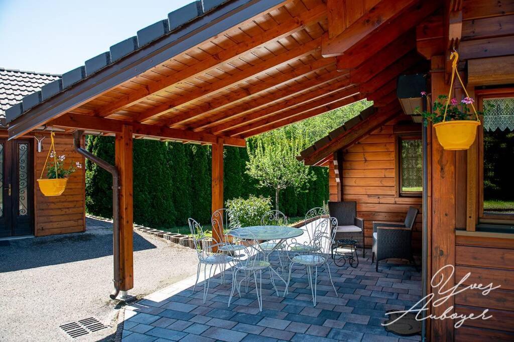 Chalet La Calougeotte, Jardin, Spa Et Sauna Prives Le Menil Екстер'єр фото